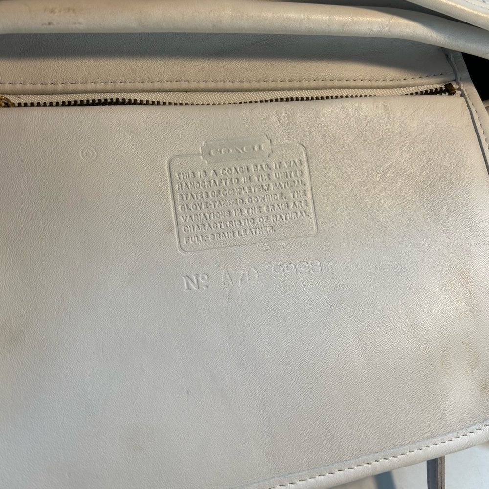 Coach Vintage White Leather Shoulder Tote 9998 Bag - Picture 9 of 16